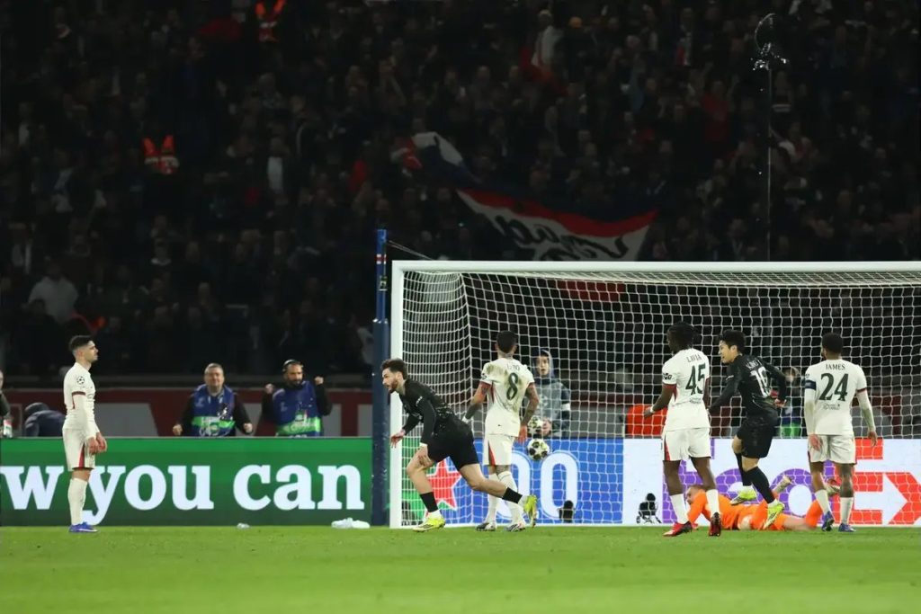 PSG brilha com goleada enquanto Chelsea se afunda por completo