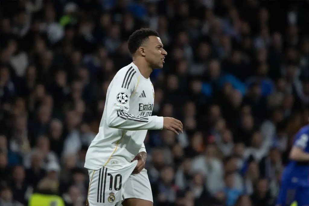 Real Madrid em alerta: Estrela pode falhar duelo decisivo com o manchester city