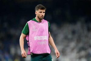 Rúben Dias em dúvida para duelo crucial contra o Arsenal
