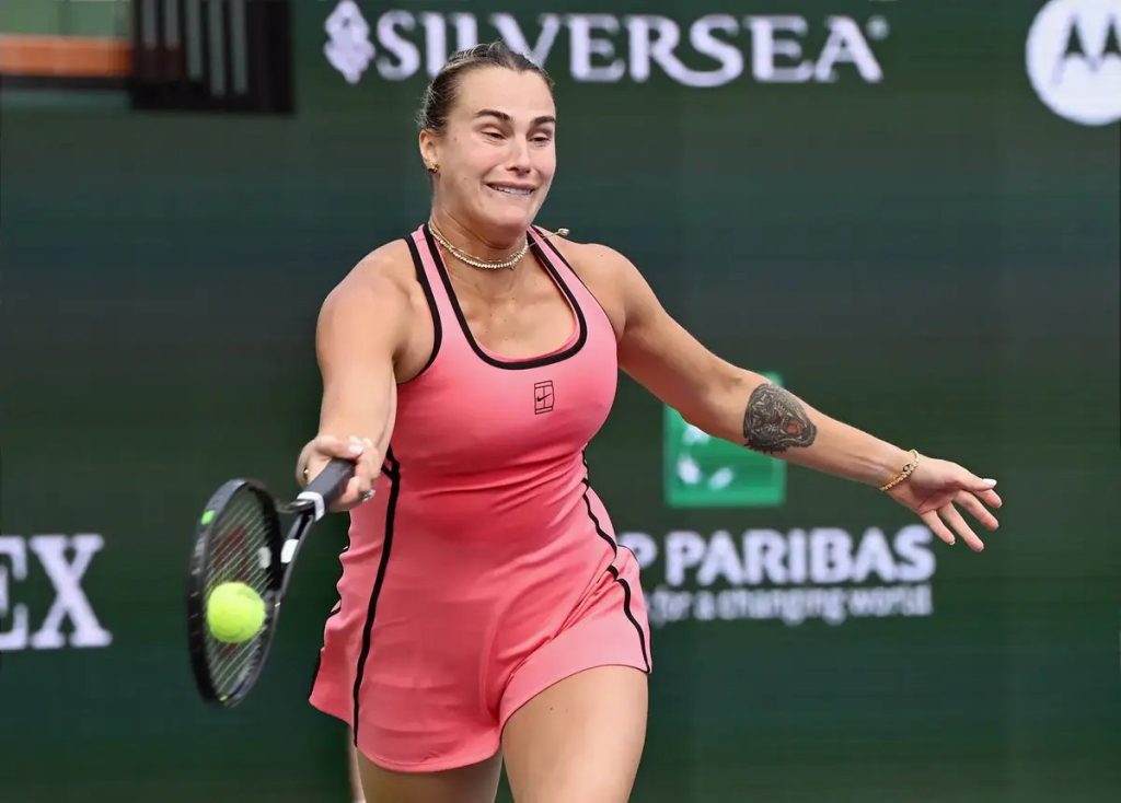 “Sabalenka and Gauff advance without difficulties while Eala surprises Yastremska.”