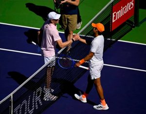 Sinner arrasa Tien e avança para as semifinais em Indian wells