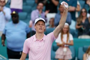 Sinner e Zverev reencontram-se nas meias-finais do Miami Open 2026