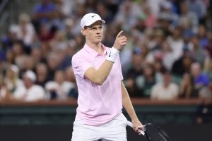 Sinner em busca de um feito histórico em Indian wells como Djokovic e Federer