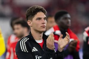 Sudakov elogia Gyökeres e afirma: “estou cem por cento preparado”
