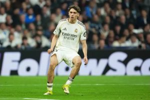Thierry Henry elogia jovem do Real Madrid Pitarch: Que exibição incrível!