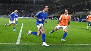 Tonali shines and ends the goal drought in Italy’s victory over Northern Ireland.