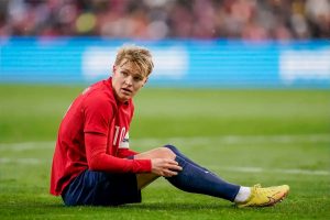 Three Arsenal stars miss training before the game against Leverkusen.