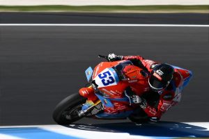 Valentin Debise shines with a double victory at the world championship in Portimão.