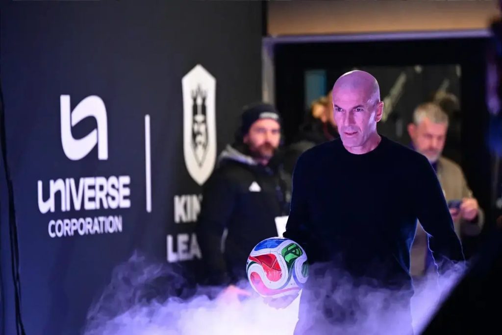 Zinedine Zidane is preparing to return to the helm of the French national team.