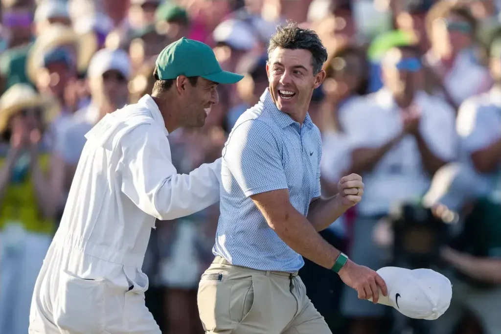 Rory McIlroy faz história com vitória consecutiva no Masters