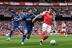 VIDEO – Arsenal equalizes with a penalty before halftime in an exciting match against Bournemouth.