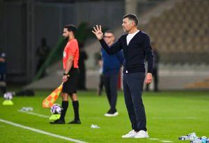 Al Ittihad, coached by Sérgio Conceição, loses in an exciting match with seven goals.