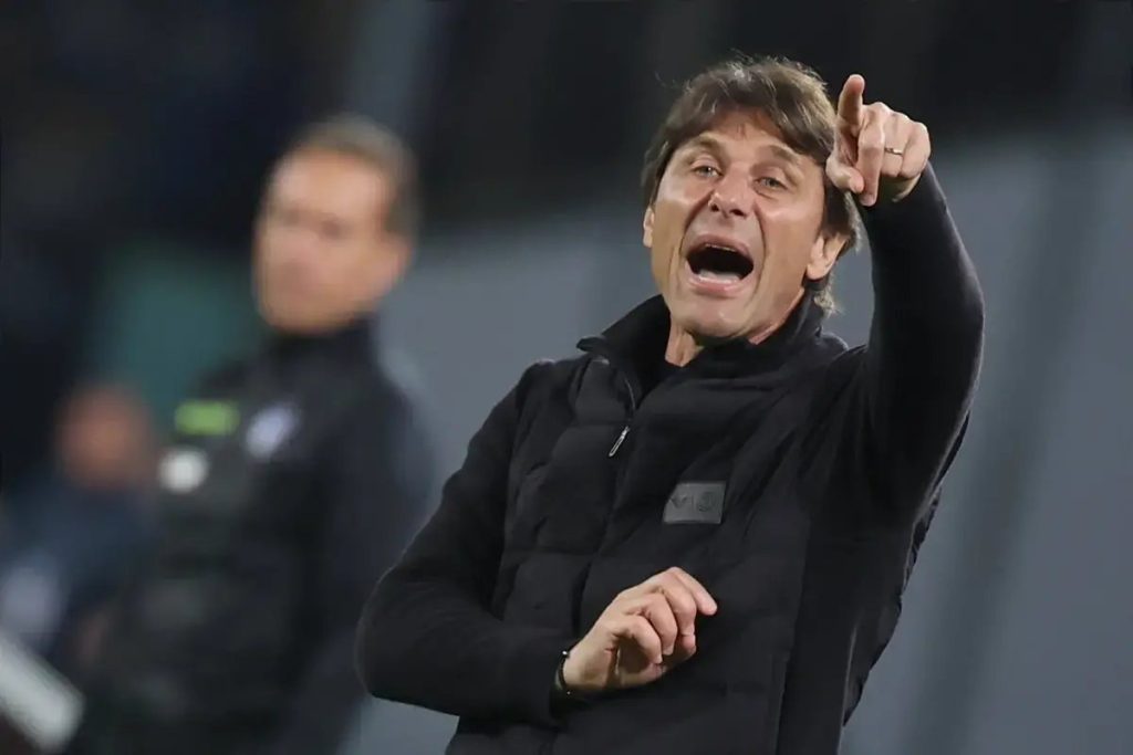 Antonio Conte pode ser a solução para a seleção italiana?