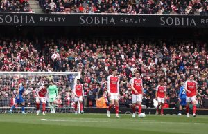 “Arsenal at risk of ending the season without trophies.”