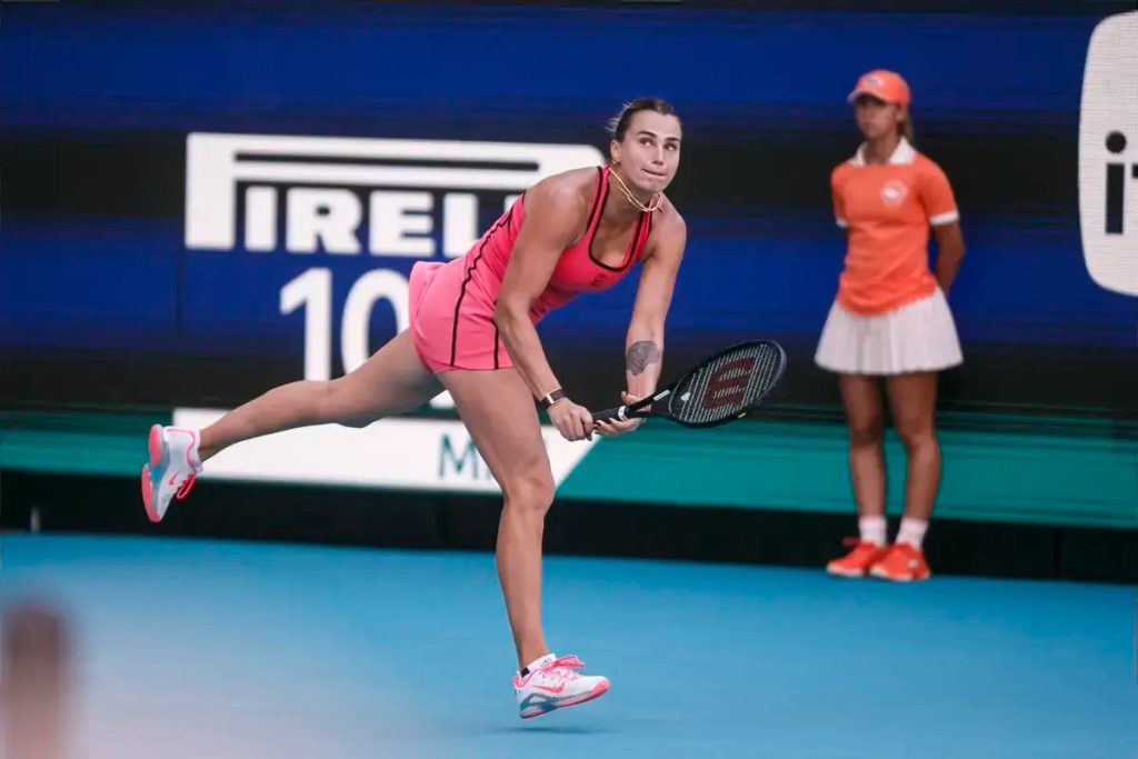 “Aryna Sabalenka at risk of losing the top spot to Rybakina.”