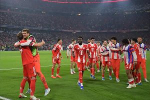 Bayern Munich defeats Real Madrid with goals in the last minute.