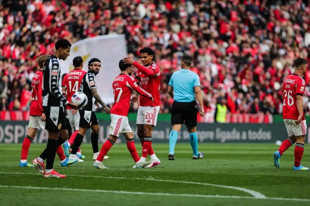 Benfica alerta para perdas milionárias com centralização de direitos