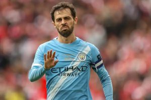 Cancelo dreams of Bernardo Silva at Barcelona or Benfica.