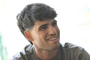 Carlos Alcaraz desabafa sobre pressão e arrependimentos no regresso ao barro