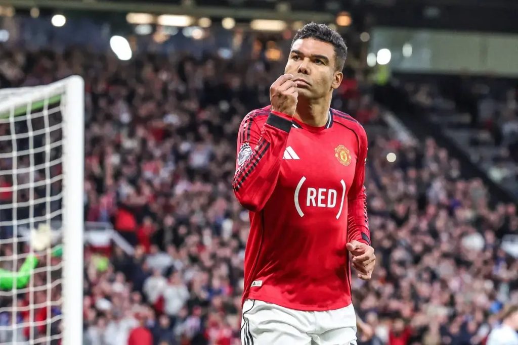 Casemiro acredita que Brasil pode beneficiar de ser outsider no Mundial
