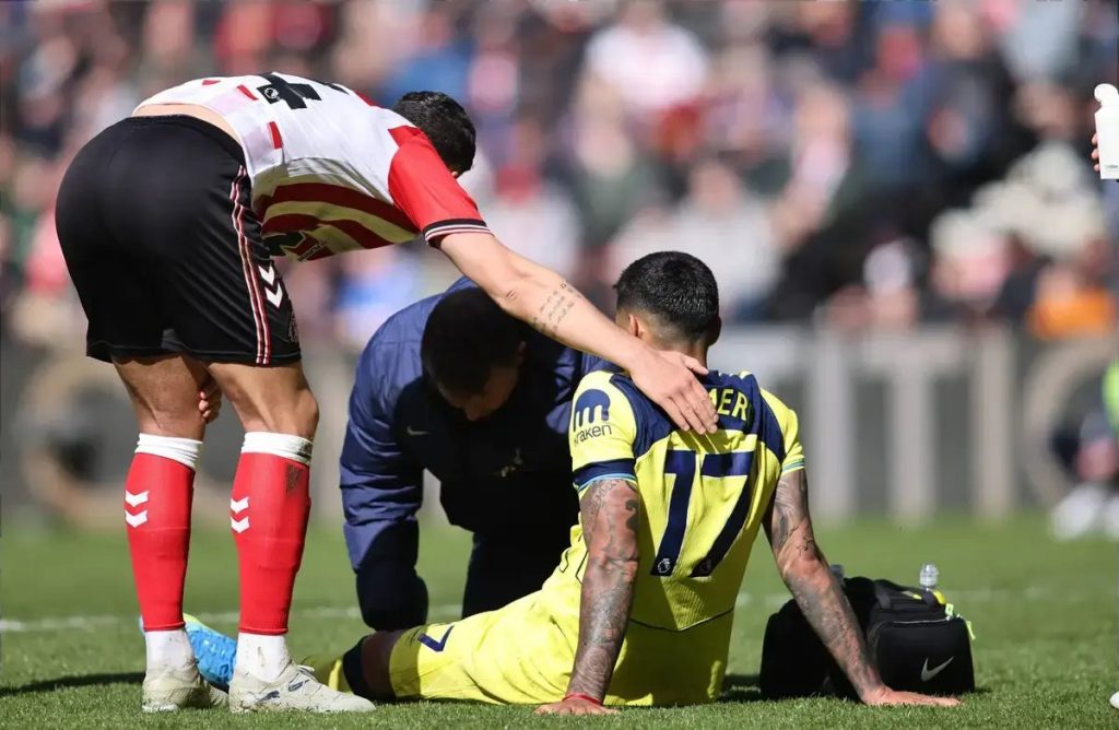 De Zerbi teme o pior para Romero após derrota do Tottenham