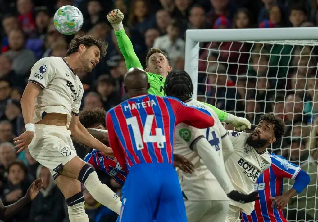 Dean Henderson admite frustração após empate com o West Ham