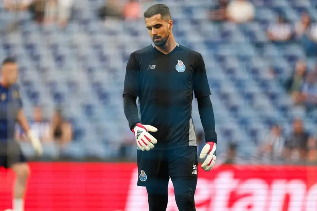 Diogo Costa celebra vitória do FC Porto com espírito lutador