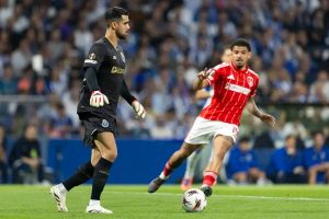 “Diogo Costa proud despite FC Porto’s elimination.”
