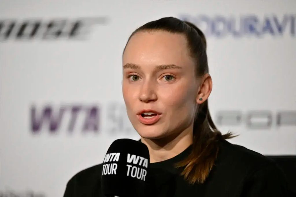 Elena Rybakina revela motivos da sua longa ausência após Miami Open