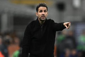 “Fabregas should avoid taking charge of Chelsea.”