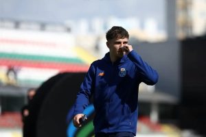 FC Porto is preparing a million-euro shield for Oskar Pietuszewski.
