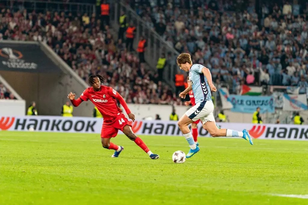 Freiburg dá passo gigante rumo às meias-finais da Europa League