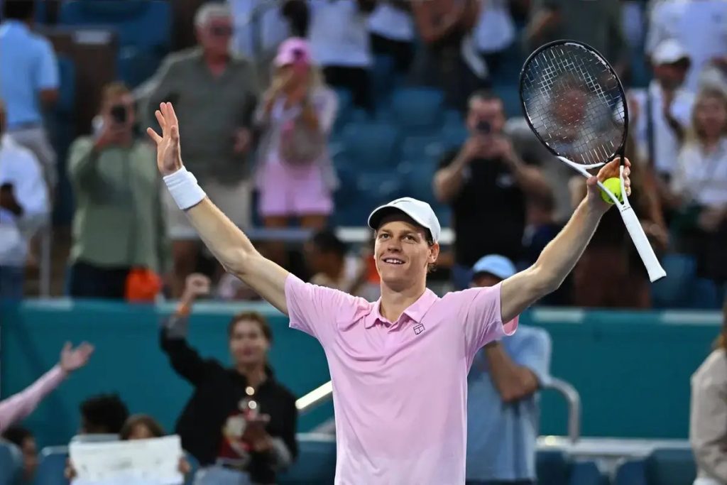 Jannik Sinner faz história e ultrapassa $60 milhões em prémios