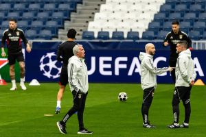 José Mourinho e o desafio marcante no 50º jogo pelo Benfica
