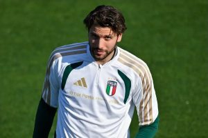 “Juventus is preparing a million-dollar contract for Manuel Locatelli.”