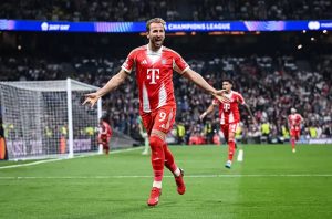 Kane brilha como o melhor finalizador da europa, mas Dembélé e Buchanan não ficam atrás