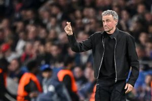 Luis Enrique praises home support after PSG’s victory over Liverpool.