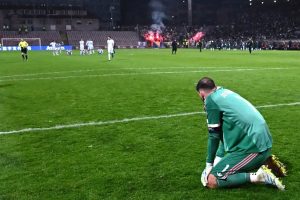Surreal moment: Donnarumma loses cheat sheet and Italy is eliminated from the 2026 World Cup.