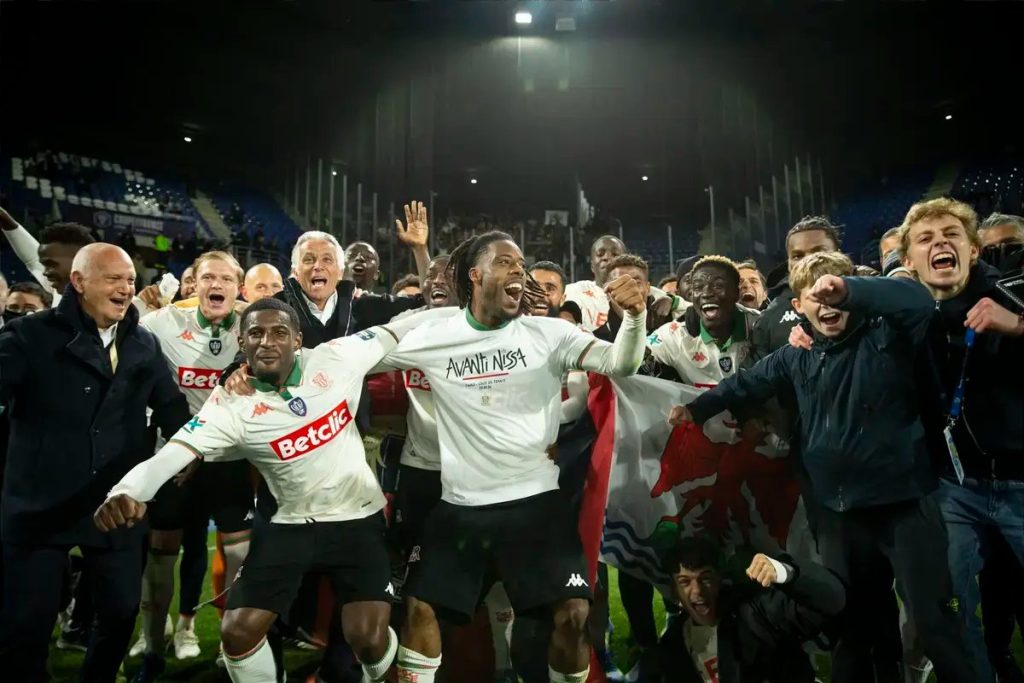 Nice beats Strasbourg and secures a spot in the final of the French Cup.