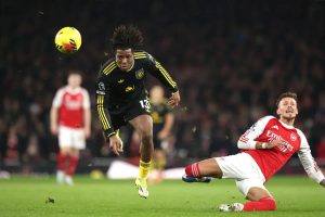 Patrick Dorgu is approaching a return with Manchester United.