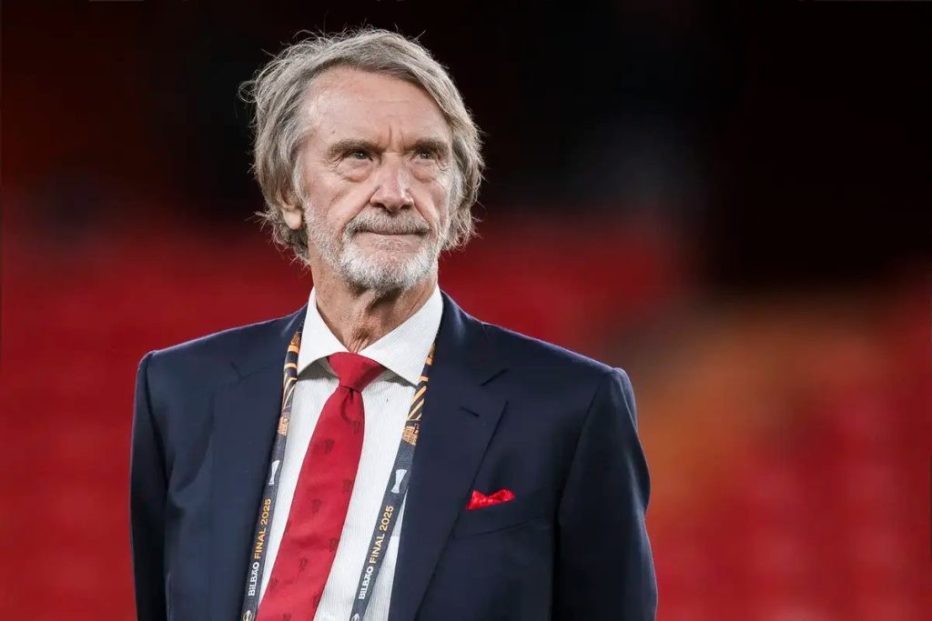 Ratcliffe quer 100 milhões com vendas de jogadores do Manchester United