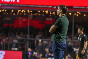 “Reduction of Abel Ferreira’s punishment causes outrage at Palmeiras.”