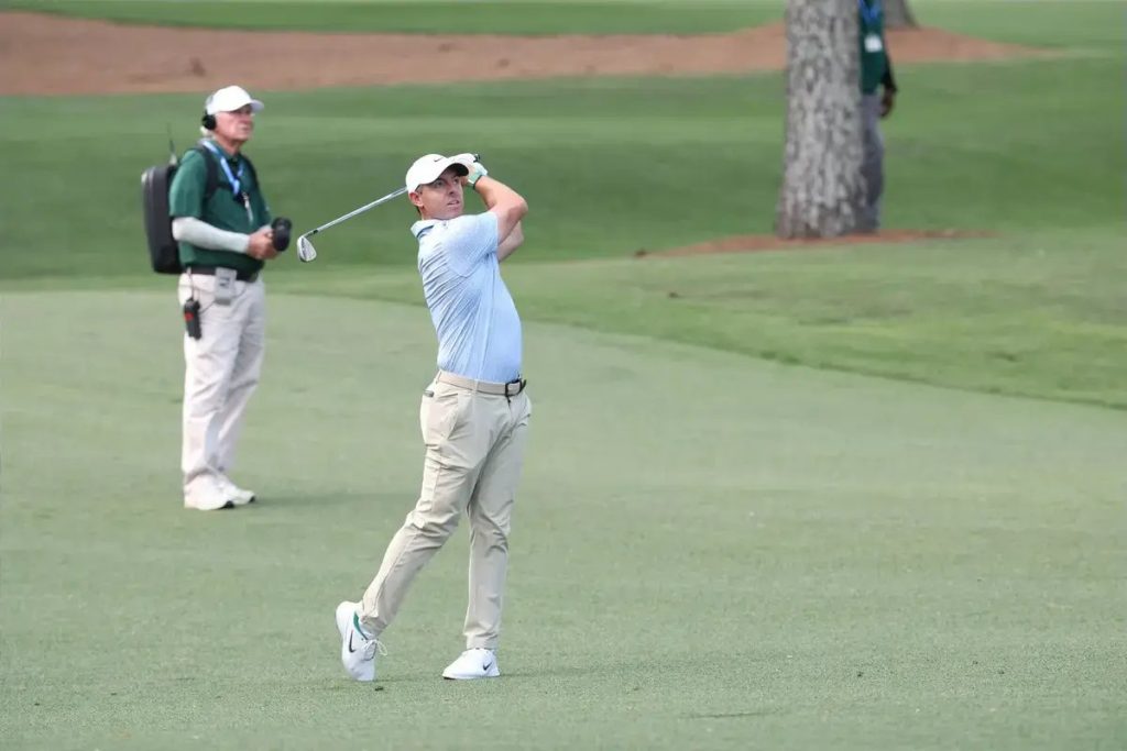 Rory McIlroy a um passo de ultrapassar Tiger Woods em ganhos