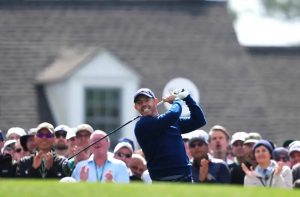 Rory McIlroy e Sam Burns dominam o Masters 2026 após 18 buracos