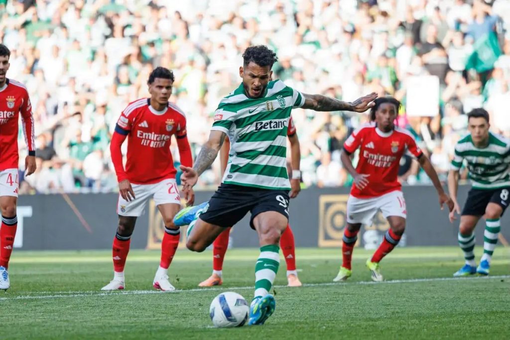 Rui Borges defende Suárez após penálti falhado em conferência