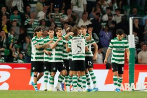 Sporting vira jogo com golo decisivo de Daniel Bragança