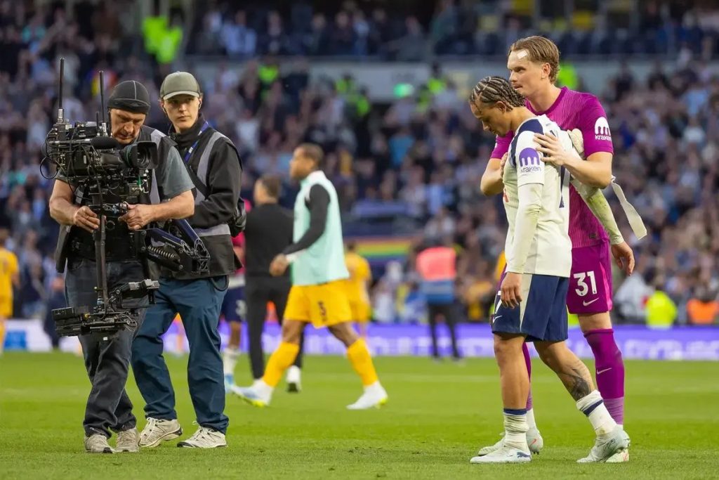 Spurs em lágrimas após golo dramático no último segundo