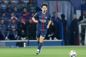 Vitinha recupera e reforça esperança do PSG nas meias-finais