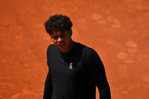 Ben Shelton transforma dor em motivação para o open da itália