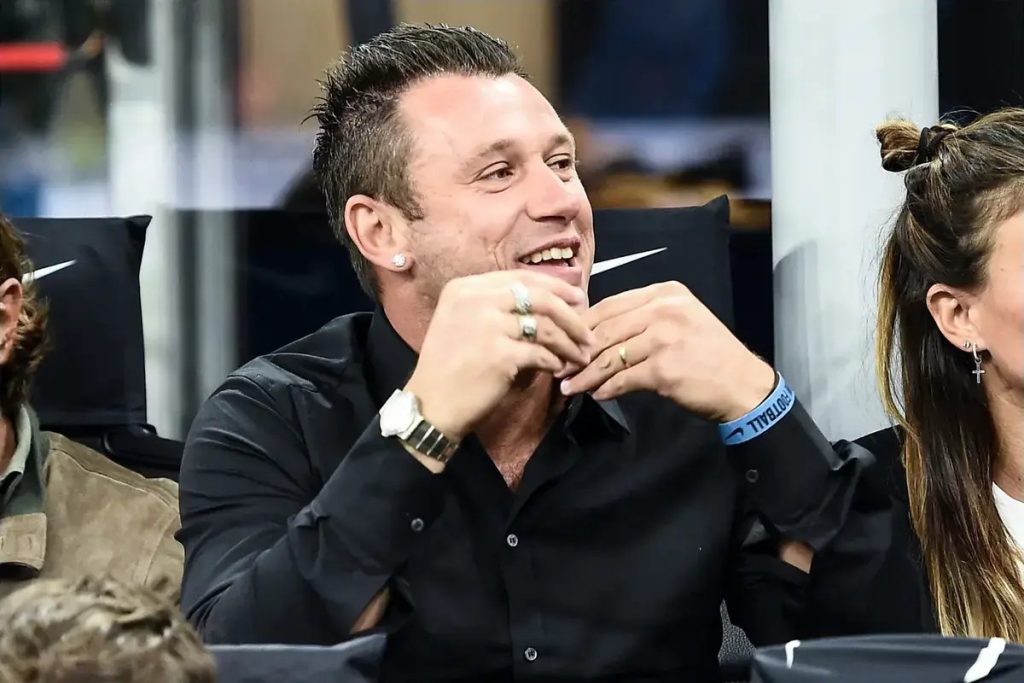 Cassano critica baldini: Itália envergonha-se com Amistosos de miúdos